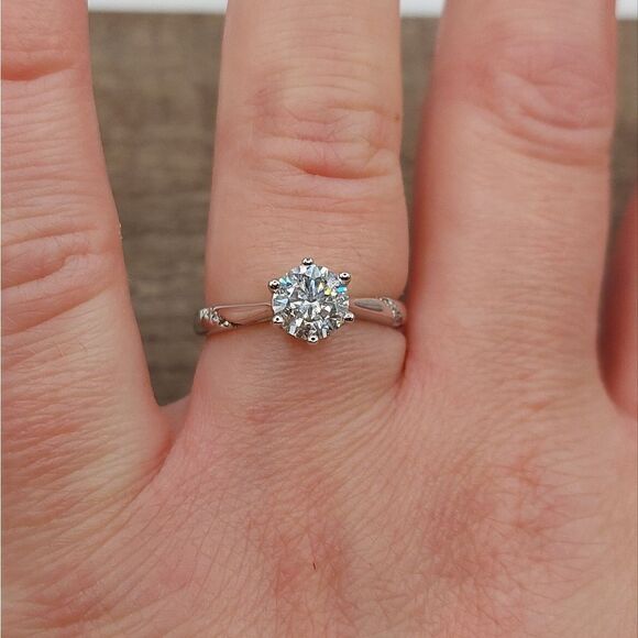 1 Carat Platinum Plated Moissanite 925 Silver Engagement Ring - Picture 3 of 14